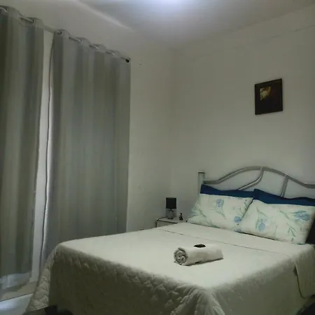 Pousada Flor De Lis Homestay Volta Redonda Exterior photo