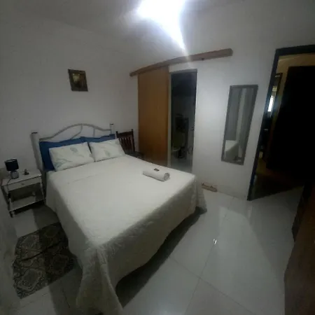 Pousada Flor De Lis Homestay Volta Redonda Exterior photo