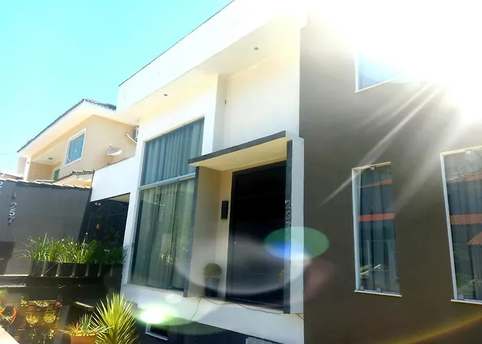 Pousada Flor De Lis Homestay